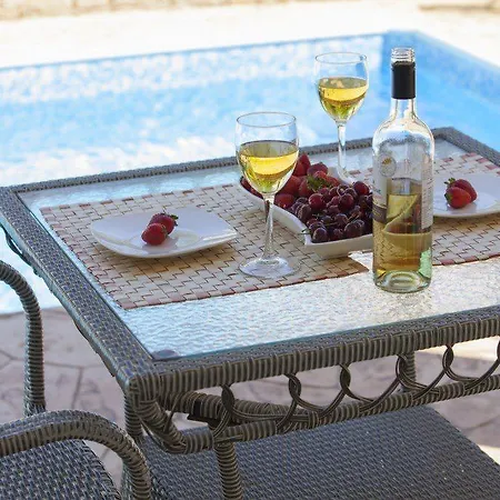 “you Have Found The Perfect Luxury Villa” Protaras 63 * 파라림니