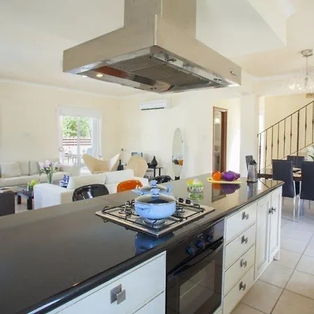 别墅 “you Have Found The Perfect Luxury Villa” Protaras 63 *